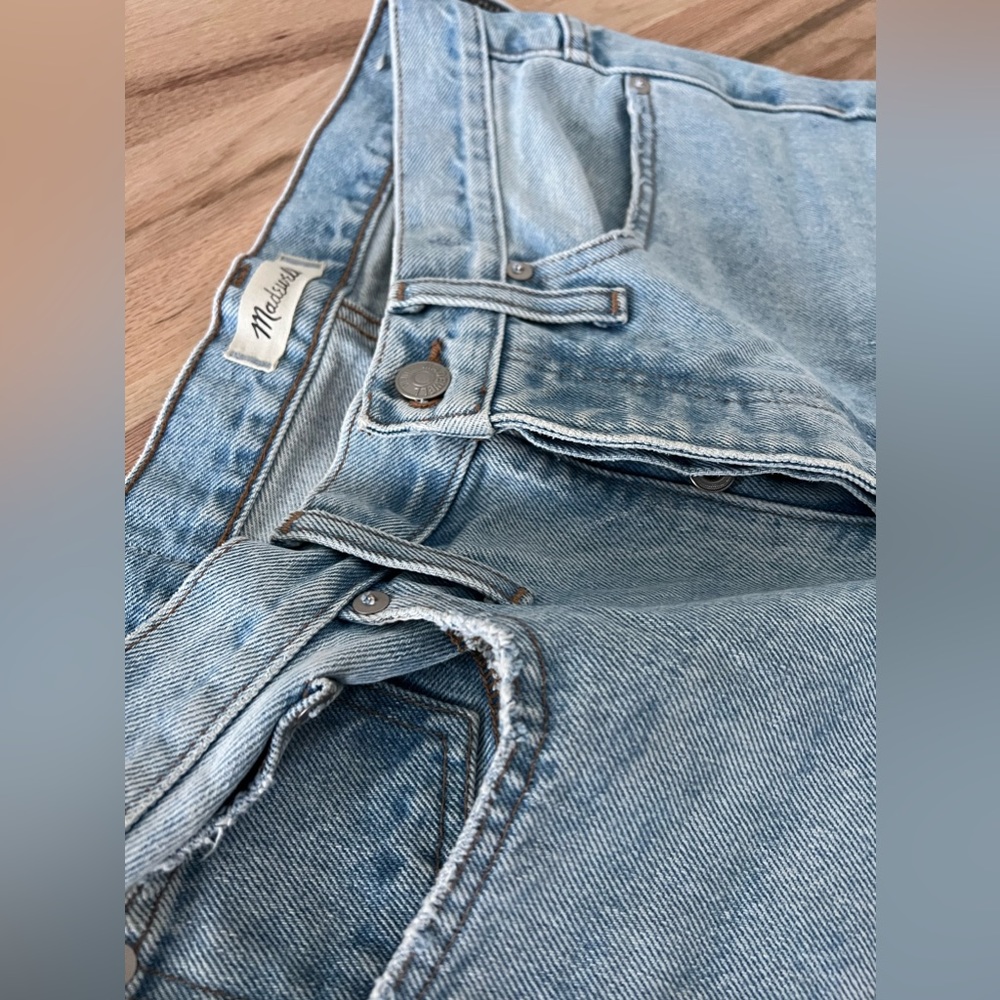 Women’s Madewell Jeans. Size 28.